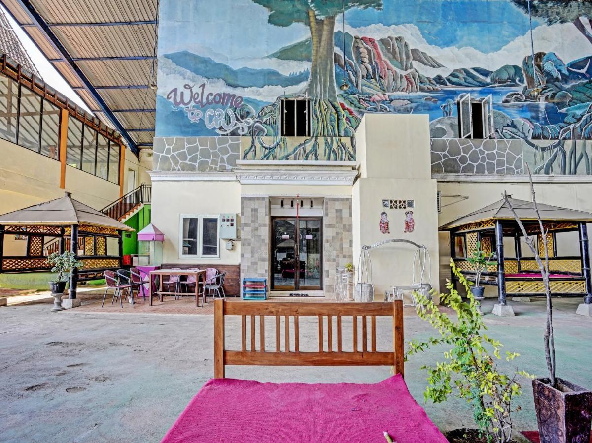 Oyo 90943 Mochi 88 Homestay Probolinggo Extérieur photo